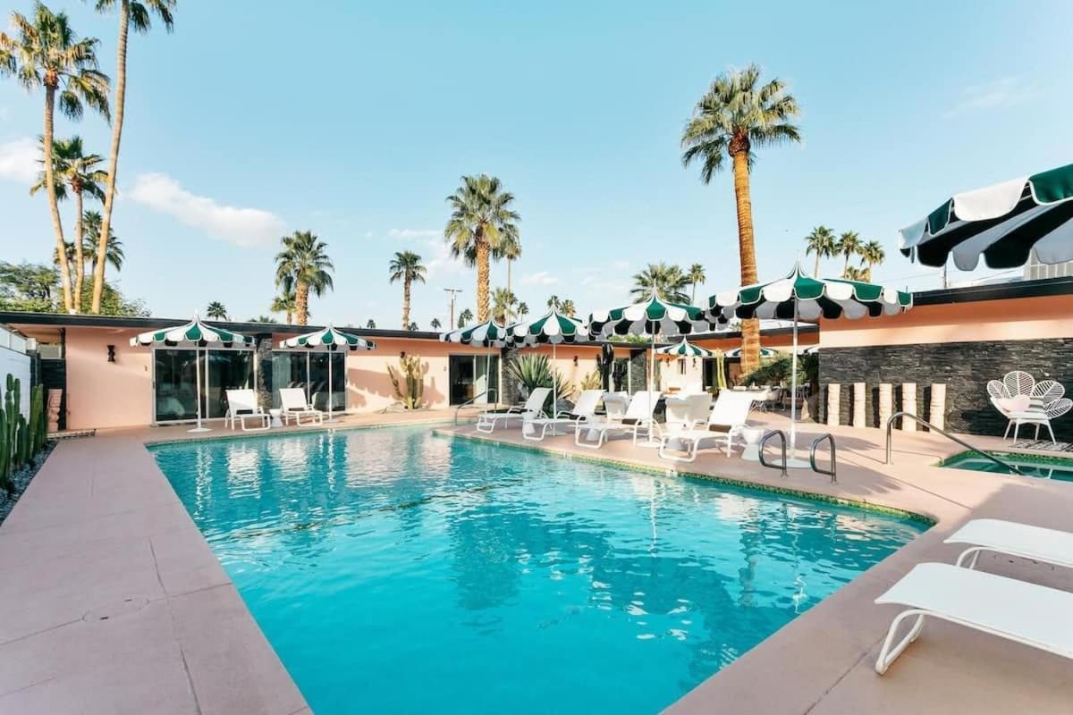 The Marley Hotel By Avantstay Classic Palm Springs Hotel W Pool Hot Tub Экстерьер фото